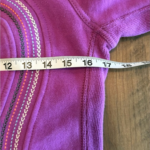 lululemon athletica Women's Sweater - Picture 3 of 3